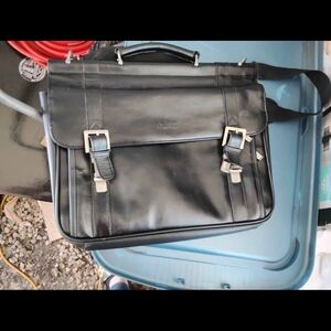 Black Leather Kenneth Cole Laptop Bag